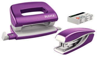 Set mini sešívačky a děrovačky Leitz WOW, purpurová